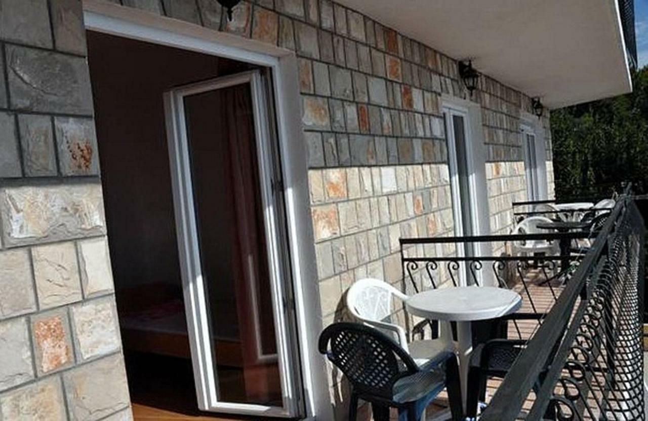 Apartments Marinovac Živogošće Exterior foto